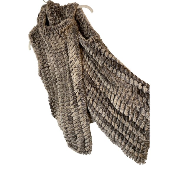 Love Token Amy Faux Fur Vest Grey Mix S 100% Polyester Shell RD10159 NWT $163 - Picture 8 of 11